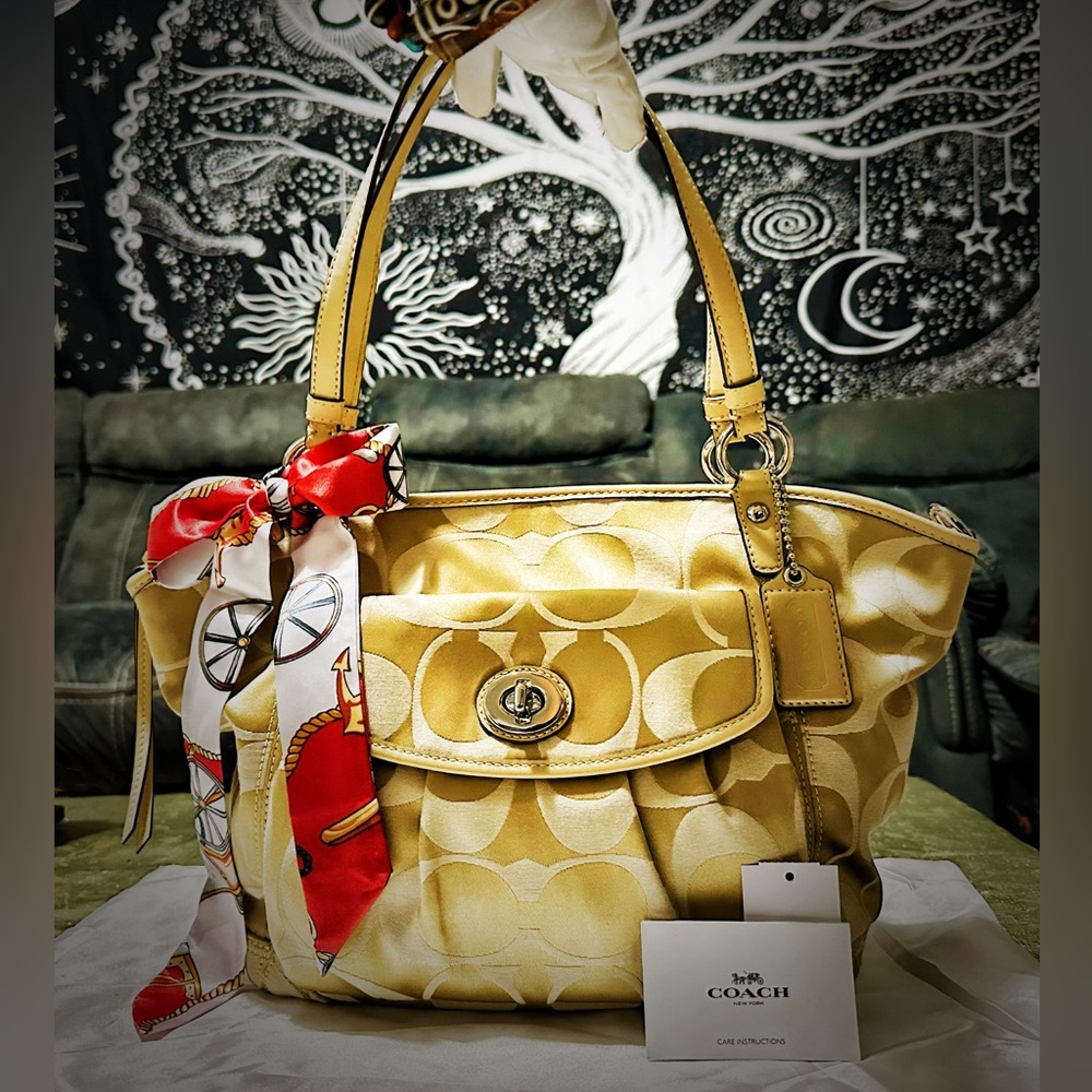 Vintage style Coach soho beige canvas and leather Shoulder Bag - Picture 4 of 13